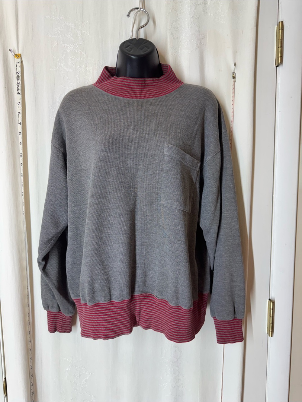 Vintage LizSport Mockneck Sweatshirt with Striped Trim